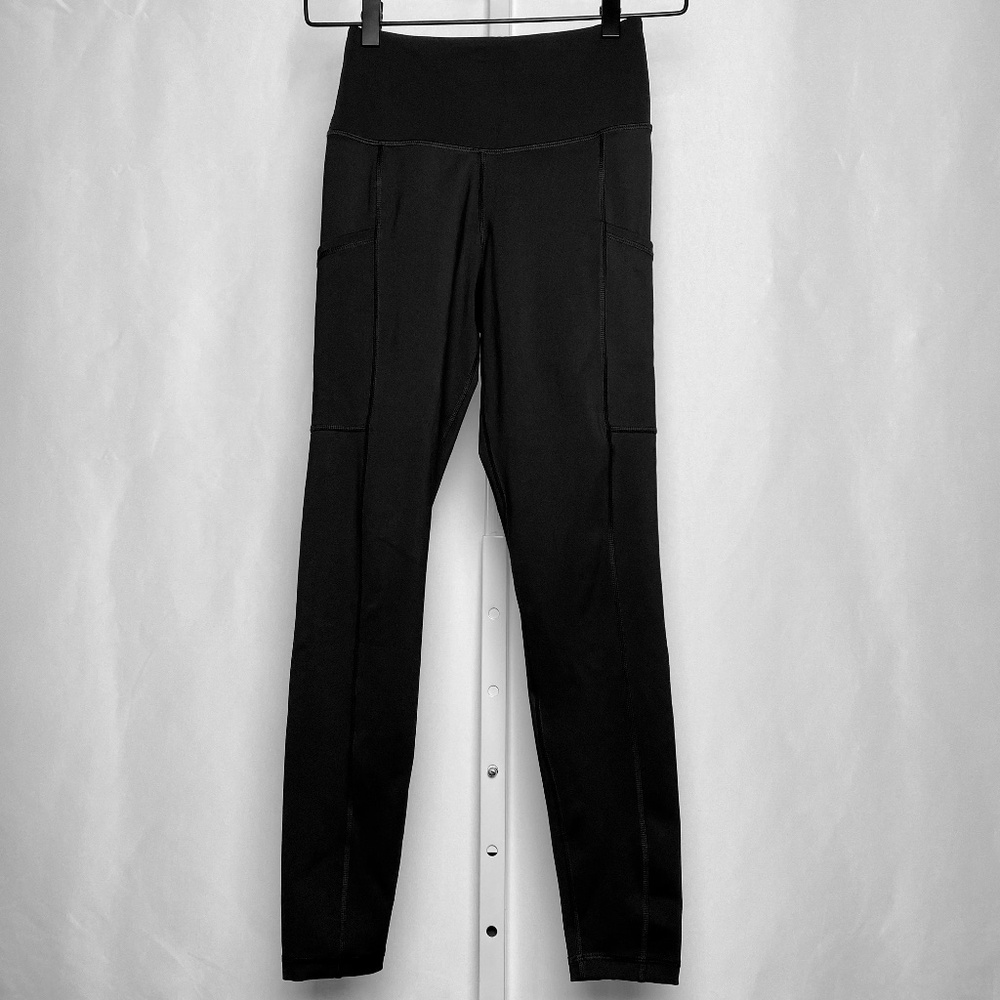 BR Standard Womenʻs Sleek Black Ankle Length Leggings Size XS